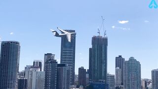 Boeing C-17 lat nad miastem w Australii