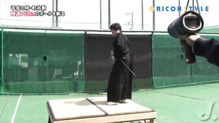 Samurai kontra piłka baseballowa