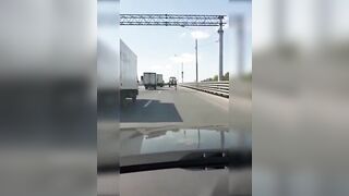 Tymczasem na rosyjskiej autostradzie