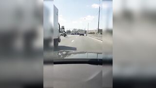 Tymczasem na rosyjskiej autostradzie