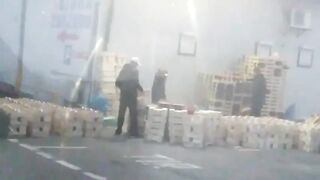 Jak HISZPAŃSKIE truskawki stają się POLSKIE
