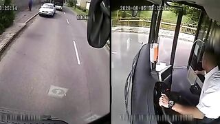 Węgry - Kierowca autobusu udaremnia napad na starsza kobietę