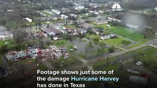 Huragan Harvey uderzył.  Wiatr wiał z prędkością nawet ponad 200 km_h