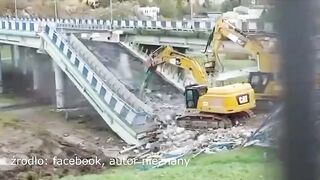 Moment zawalenia się wiaduktu w Alei Monte Cassino w Koszalinie