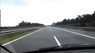 Tymczasem na niemieckiej autostradzie